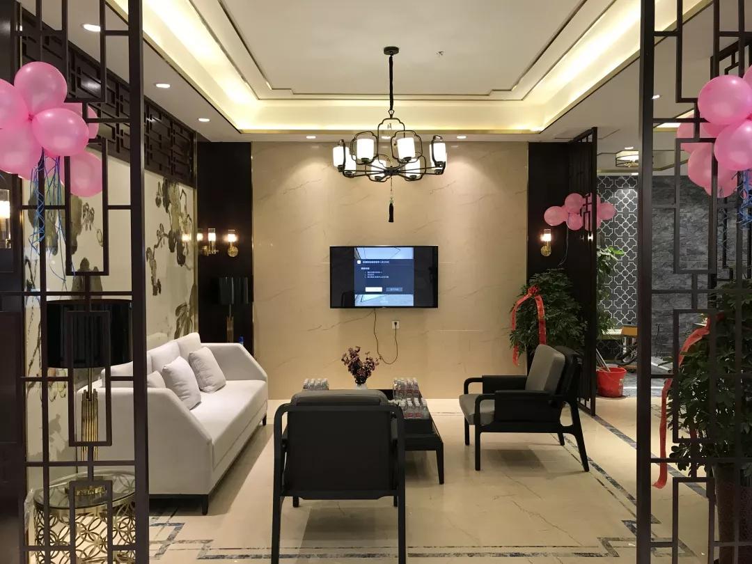 1534904741273071.jpg 1534904741273071.jpg